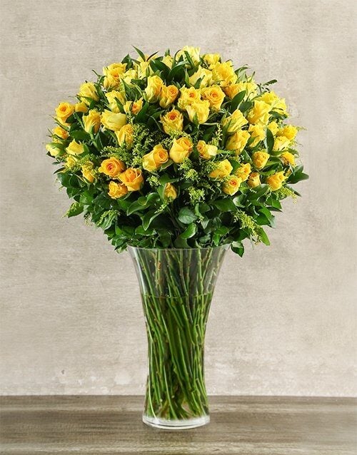 Yellow Rose Abundance (100 Roses)