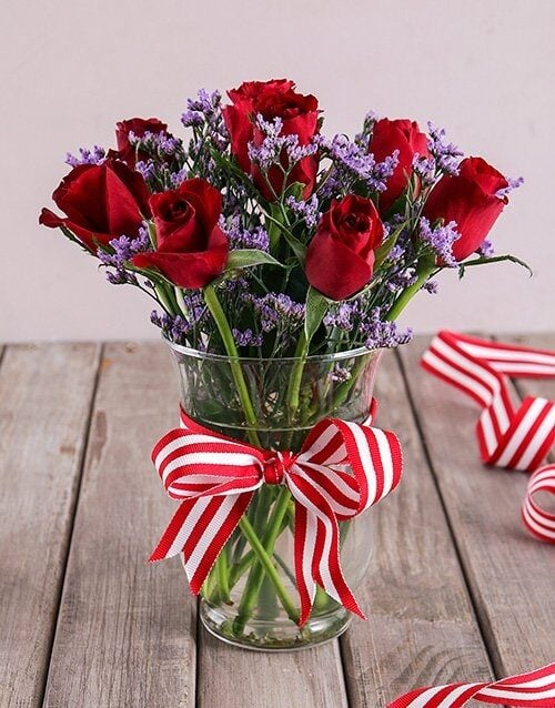 Red Rose And Latifolia In A Vase (10 Roses)