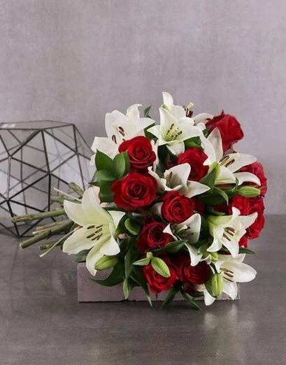 Red Rose And White Lily Bouquet (Standard)