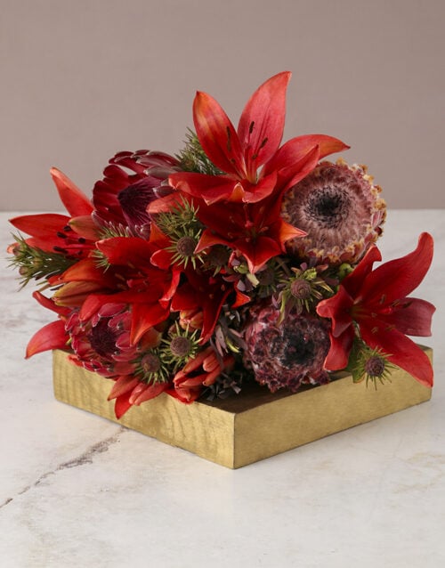 Passionate Proteas With Lilies