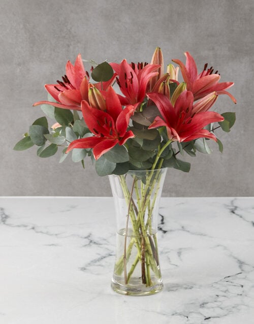Awesome Asiflorum Lily Arrangement (Small)