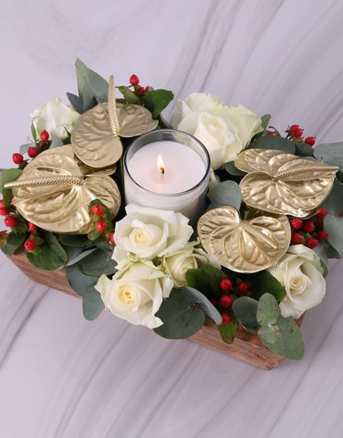 Green And White Mixed Flowers Arrangement