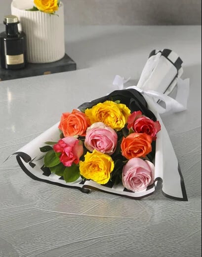 Vivid Charm Mixed Rose Bouquet
