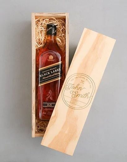 Personalised Vintage Johnnie Walker Crate (Red)