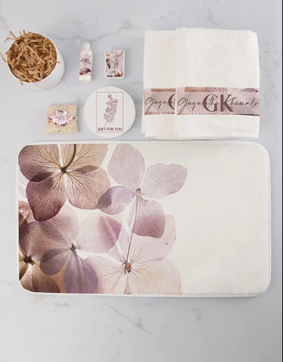 Personalised Pink Floral Towel And Mat Set (Standard)