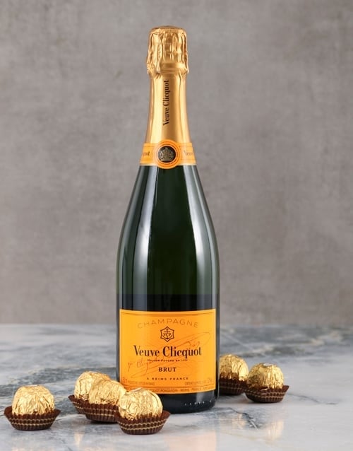 Veuve Clicquot Gift Hamper (standard)