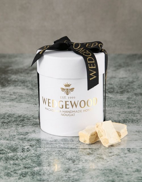 Love You White Nougat Hatbox (STANDARD)