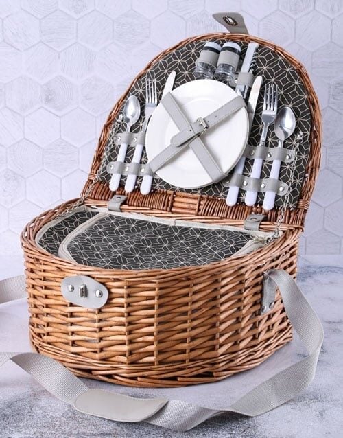 Summertime Picnic Basket (ITEM ONLY)
