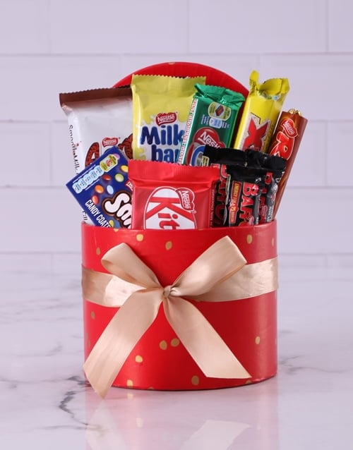 Radiant Red Treat Hat Box (Standard)