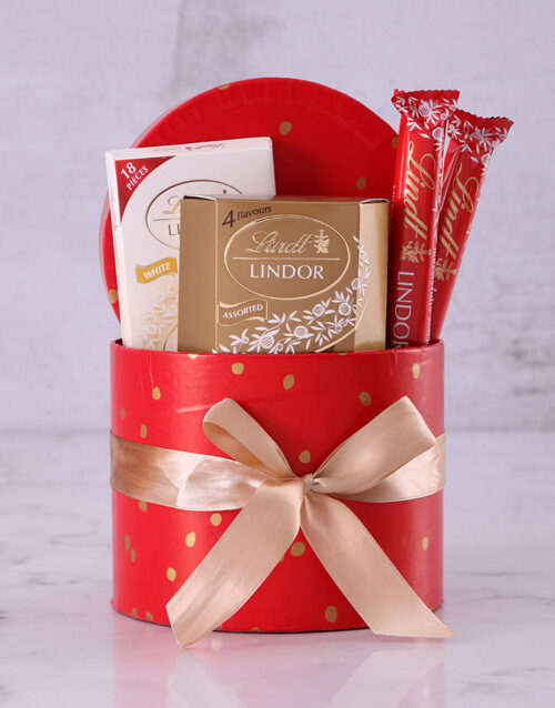 Luscious Red Lindt Chocolate Hat Box (Standard)