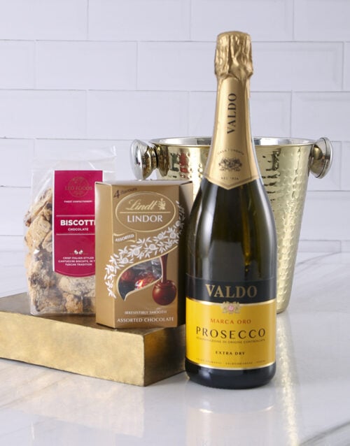 The Lavish Valdo Prosecco Hamper (Standard)