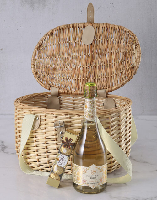 Under The Trees Picnic Basket With Treats (STANDARD)
