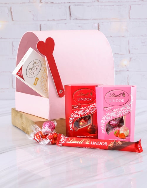 Wonderful Pink Chocolate Post box (STANDARD)