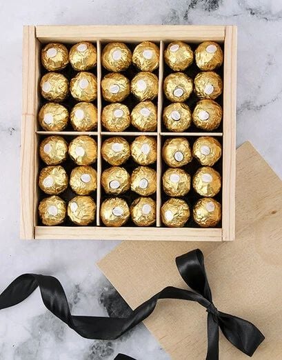 Ferrero Rocher Deluxe Tray (Small)