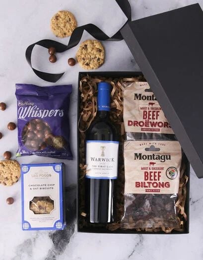 Cabernet And Crunch Savoury Gift Box