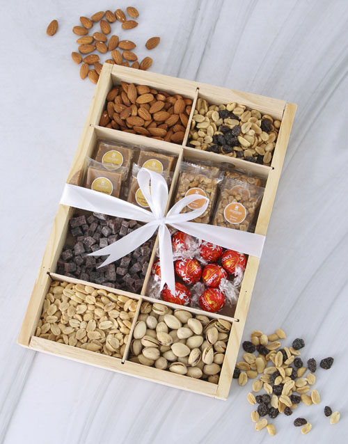 Supreme Nuts About Chocolate Snack Crate (Standard)