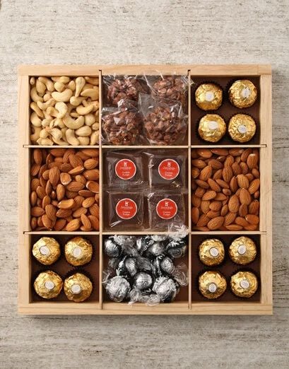 Dark Chocolate Nut Tray (9pc)
