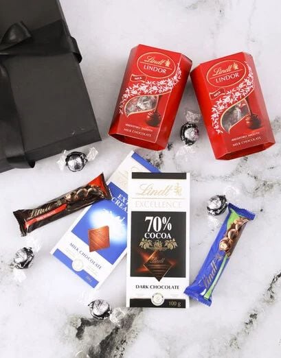 Lots Of Lindt Chocolate Box (Standard)