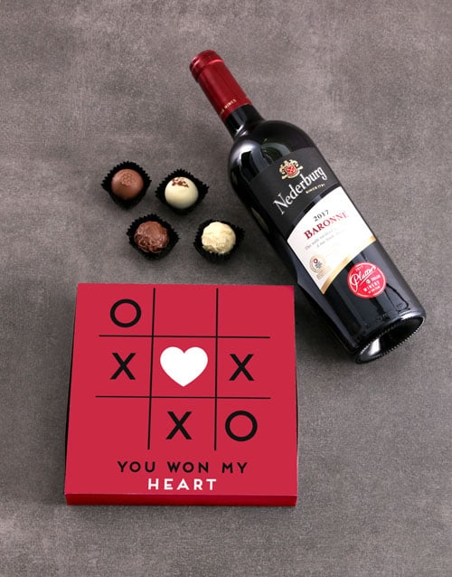 Xs Os And Love Chocolate Tray Gift