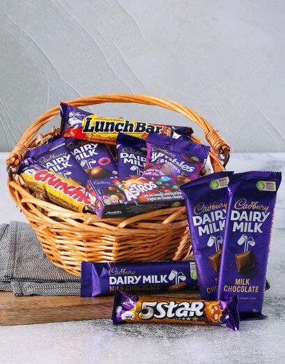 Cadbury Chocolate Basket Hamper (Medium)