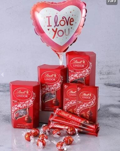 Love You Lindt Hamper (Standard)