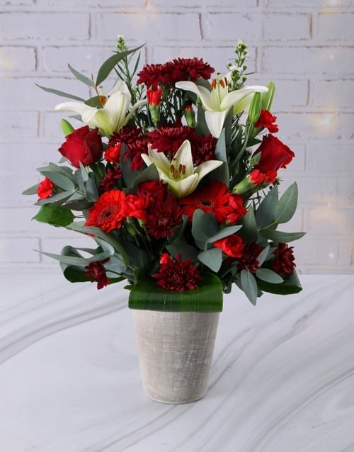 Elegant Red Romantic Arrangement