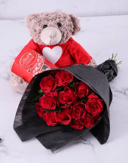 Beary Cute Red Roses