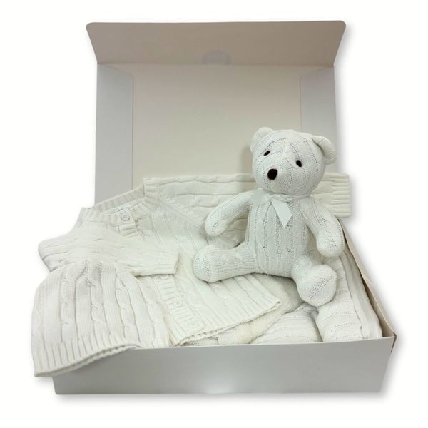 Tender Loving Baby Chic-White Unisex Gift Box Tender Loving Baby Chic-White Unisex Gift Box