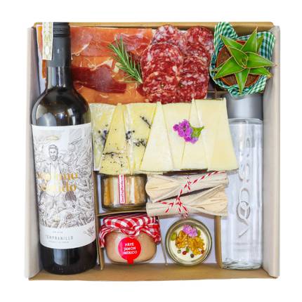 Curated Cravings Gourmet Box