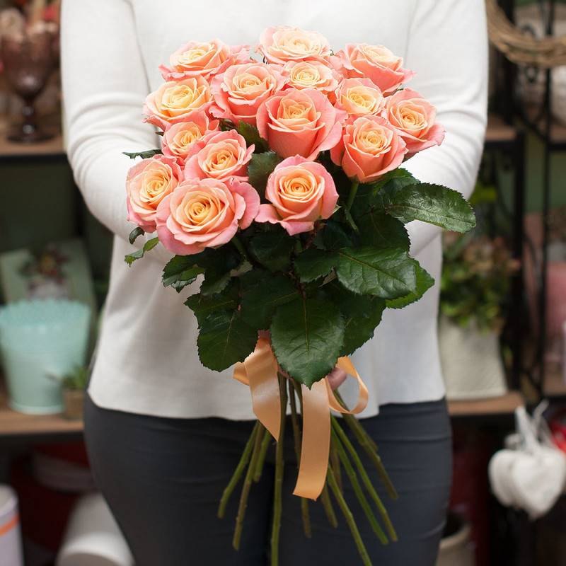 Bouquet,of,roses,(15,roses)