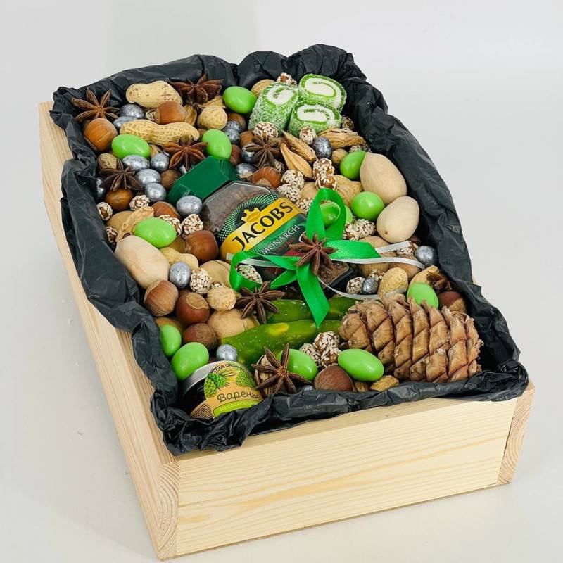 Gift,set,of,walnut,mix