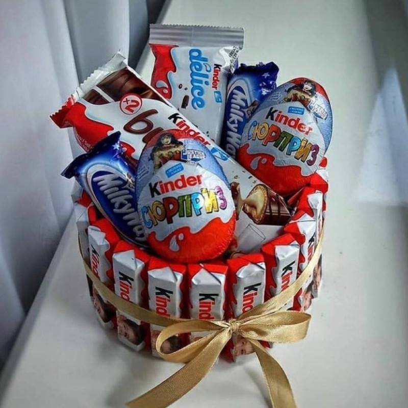 Sladkij,boks,iz,kinder,shokolada.,Tort,iz,shokoladok