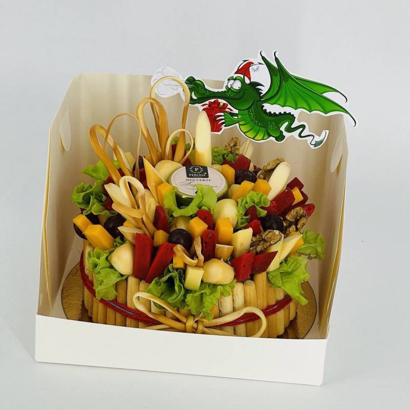 S_edobnij,podarok,sirnij,bento,tort
