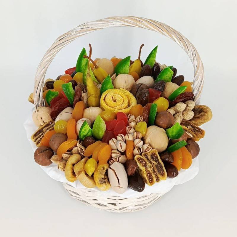Dry,Fruit,Mix,and,Basket