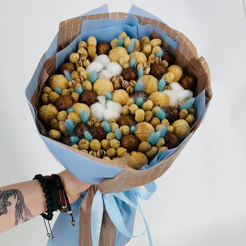 Bouquet,of,walnuts
