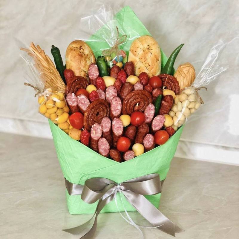 Bouquet,of,snacks,and,sausages