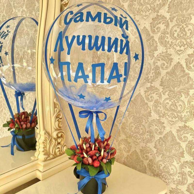 S_decorate,a,bouquet,for,dad