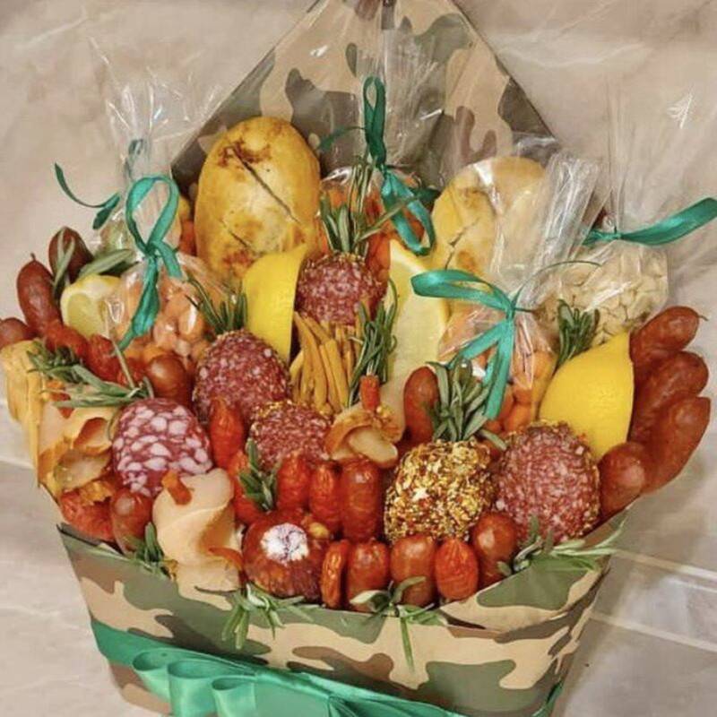 Sausage,bouquet,in,envelope