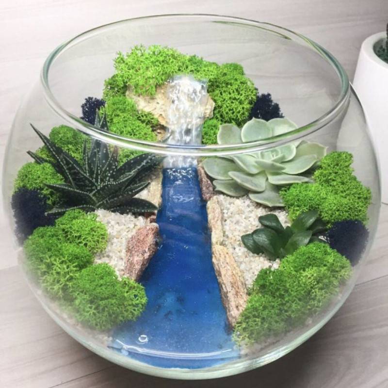 Florarium,s,waterfall