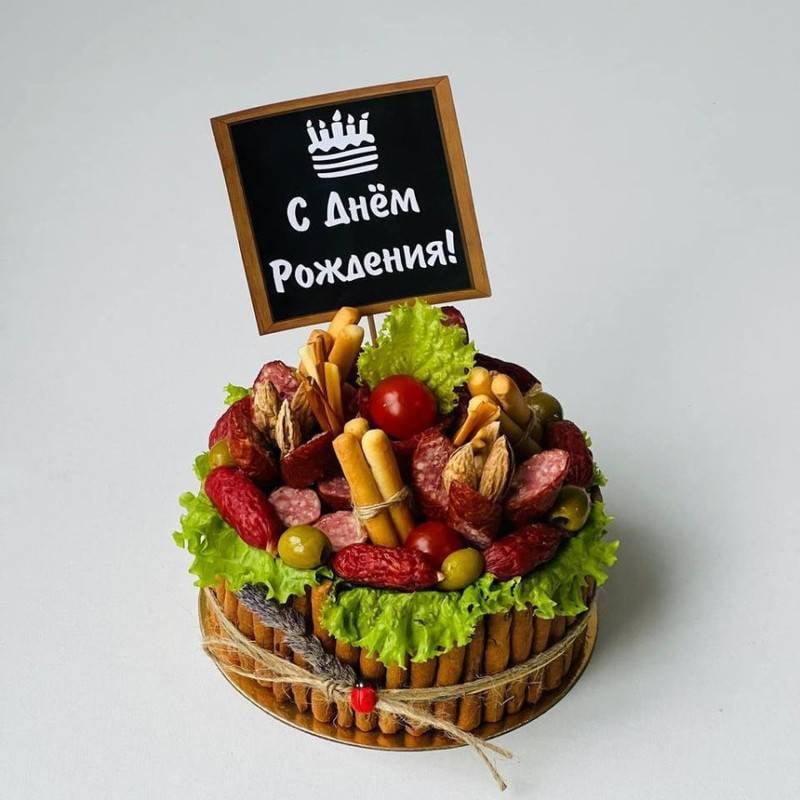 Tort,kolbasnij,na,den_,rozhdeniya