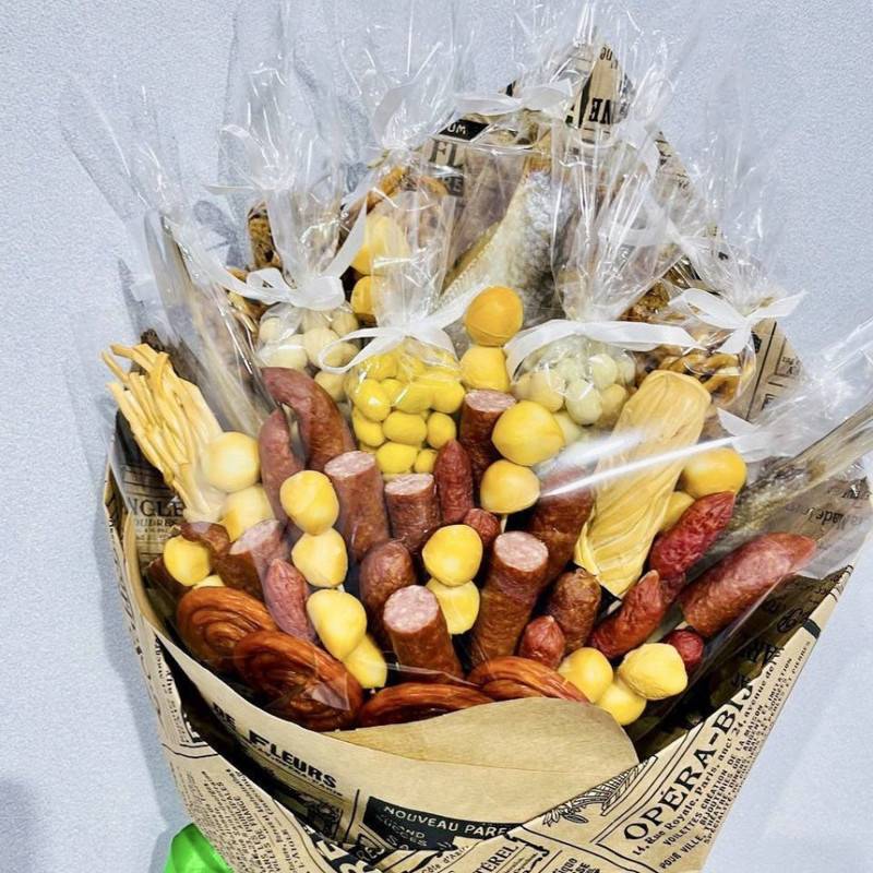 Bouquet,of,sausages,and,snow