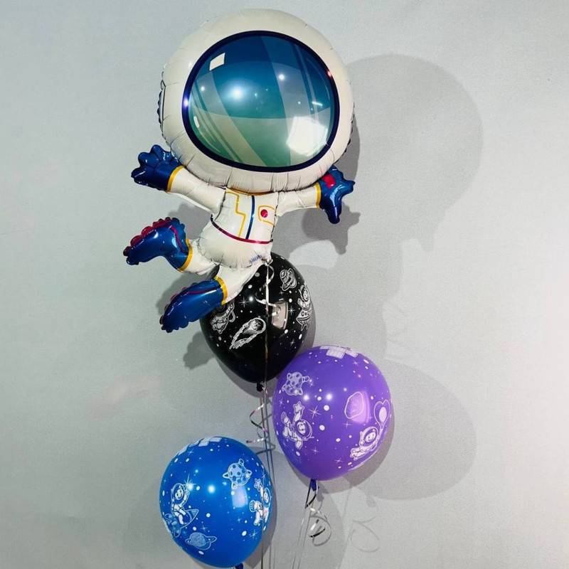 Shariki,on,the,day,of,_,separation,with,the,astronaut