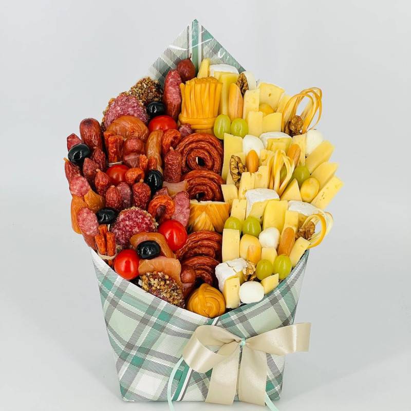 Cheese,sausage,bouquet,in,an,envelope