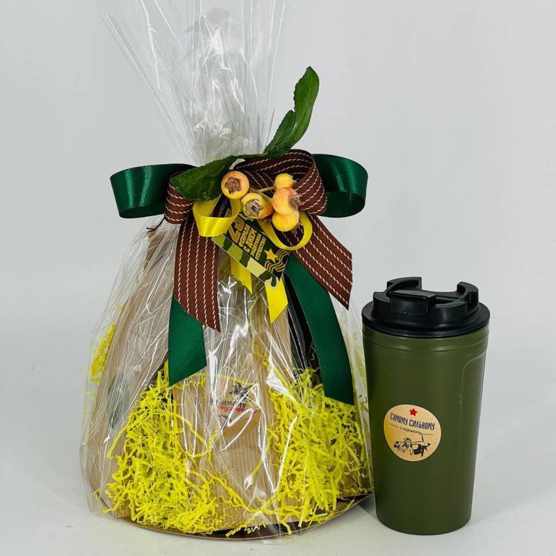 A,gift,for,a,man,for,February,23rd:,a,set,of,elite,tea,and,coffee,with,a,thermos.