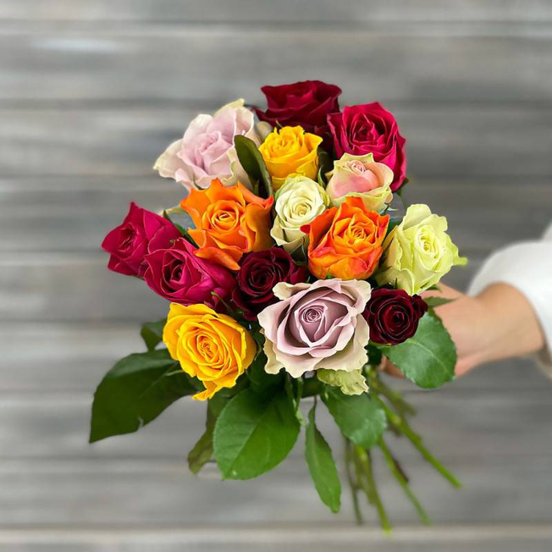 Bouquet,of,15,different,roses,with,a,ribbon,of,Kenya,40,cm.