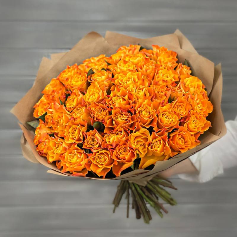 Bouquet,of,51,orange,roses,in,the,power,of,Kenya,40,cm.