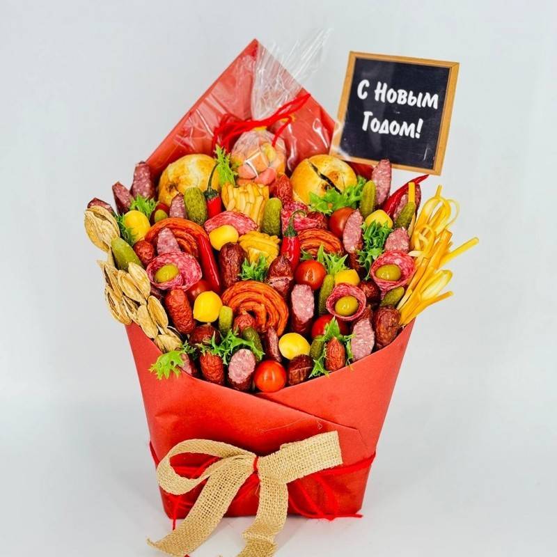 New,Year's,gift,bouquet,of,sausage,and,cheese