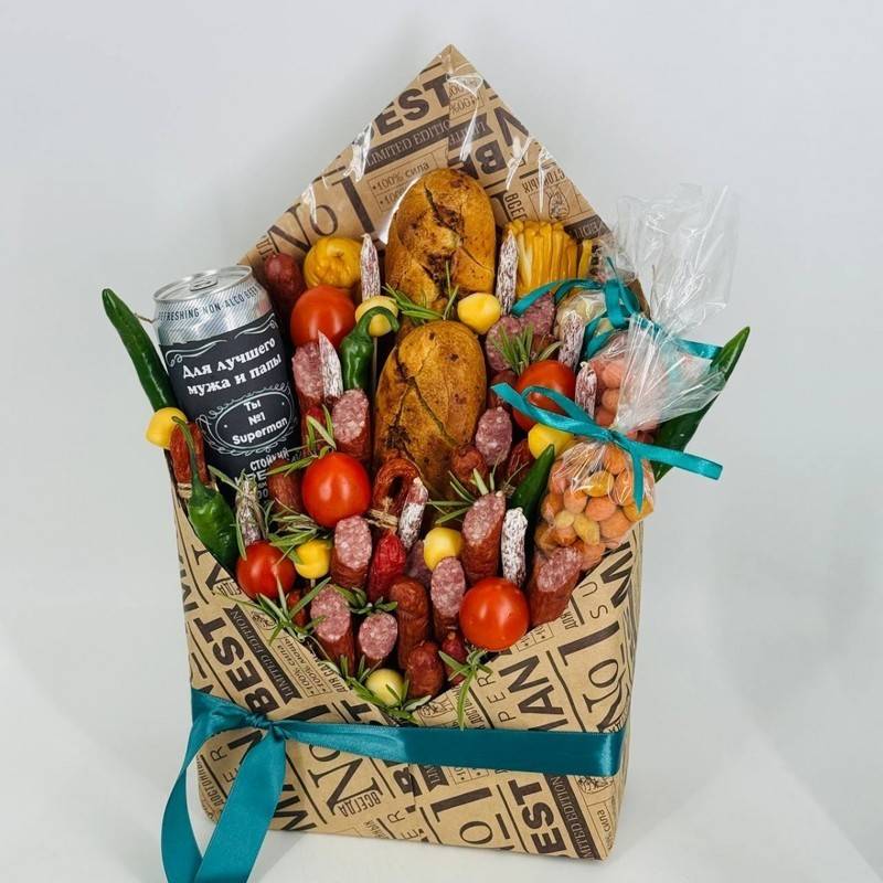 A,gift,for,my,beloved,father,and,husband.,A,bouquet,of,sausages,with,cheese,and,beer.