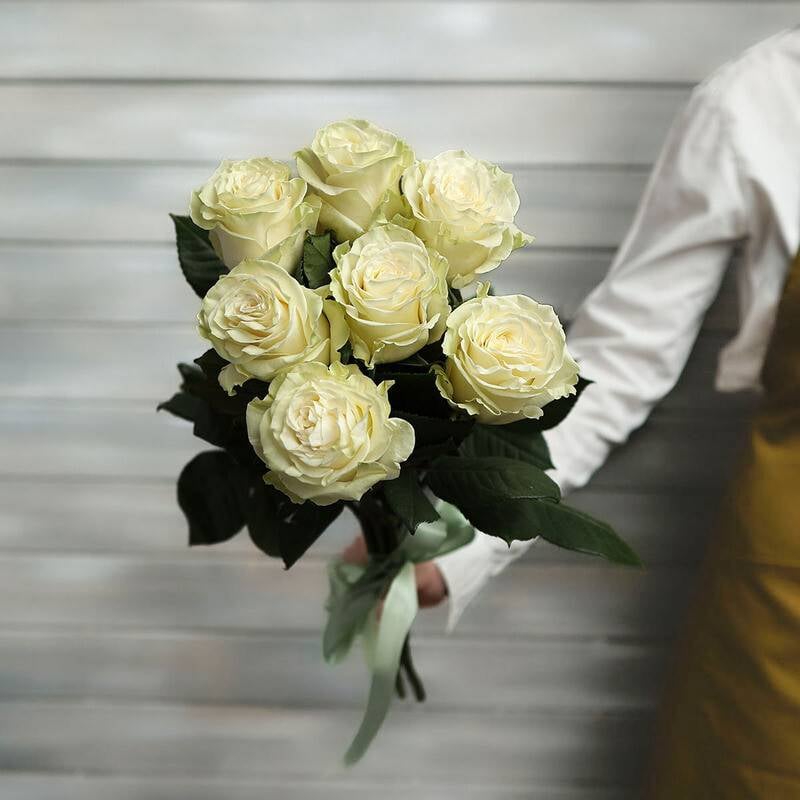 7,cuts,of,Ecuadorian,rose,50,cm