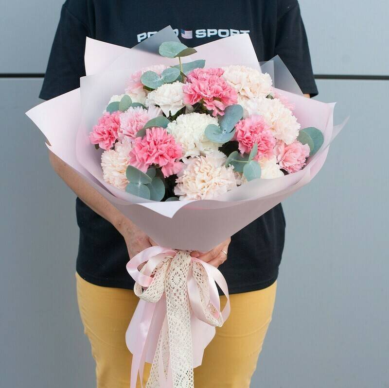 Bouquet,of,carnations,"Sweet,pearls"